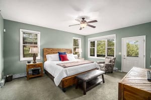 VRBO 2309326 primary bedroom suite